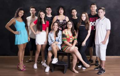 Excellent Global apresenta: Excellent Studentes