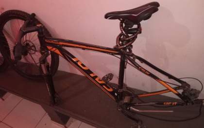 Motorista é preso com bicicleta furtada dentro de carro em Três Lagoas