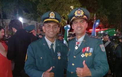 Policiais Militares do 2° BPM são agraciados com a Medalha Tiradentes