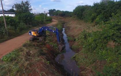Estado inicia obras de desassoriamento no córrego Machadinho em Araçatuba
