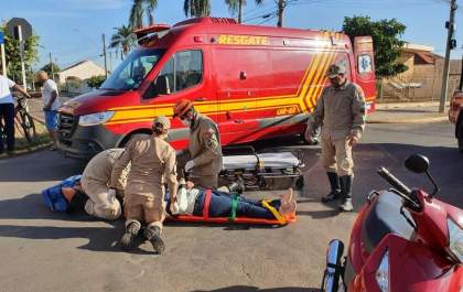 Mulher é atropelada por motociclista na Avenida Eloy Chaves em Três Lagoas