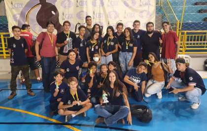 Enxadrista é campeã em torneio de Lençóis Paulista