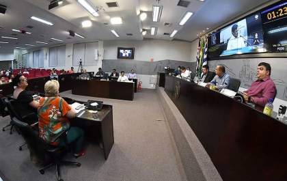 Vereador quer proibir o uso de recursos públicos em eventos que promovam a sexualização infantil