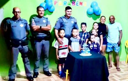 Em Andradina: Aniversário especial