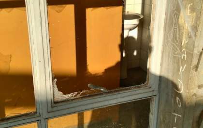 Centro Cultural é vitima de vandalismo causado por morador de rua