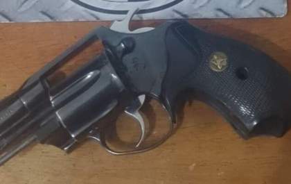 Mulher tenta matar ex-namorado com disparos de arma de fogo em Três Lagoas