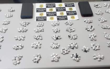 Polícia prende homem com 548 pedras de crack em Valparaíso