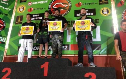 Atletas de Araçatuba se destacam em campeonato de jiu-jítsu em Marília