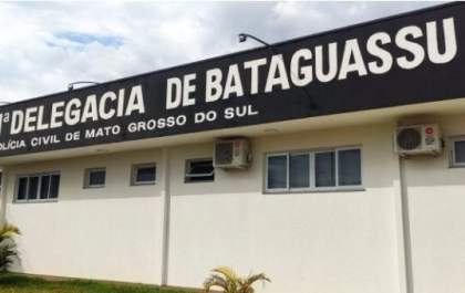 Seis toneladas de macarrão apreendidas com carga de droga foram distribuídas pela Polícia Civil em Bataguassu