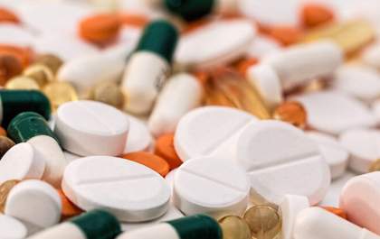 Anvisa recolhe remédios para tratamento de infecções de garganta e ouvido