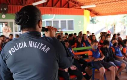 Polícia Militar participa de 1ª Ação Escola Livre de Violência em Água Clara