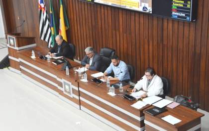 Criação de galinha d’angola volta à discussão