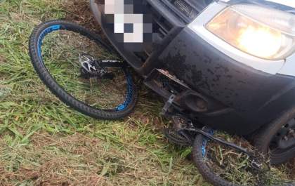 Ciclista é atropelado por veículo de Departamento de Saúde na vicinal