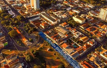 Avenida Barão do Rio Branco volta a ser mão dupla em toda sua extensão