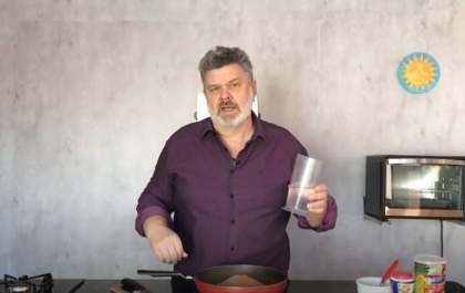 Época de festas juninas, Toni Fonzar ensina a fazer o delicioso Pralinê