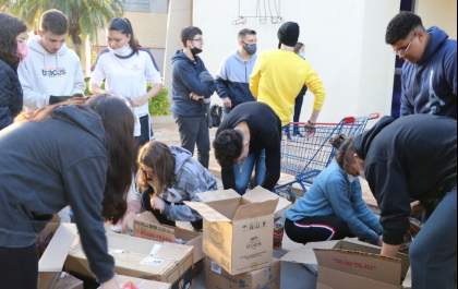 Colégio de Araçatuba arrecada cinco toneladas de alimentos para aldeias indígenas
