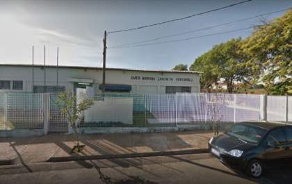 Escola municipal amanhece com parede de sala de aula danificada