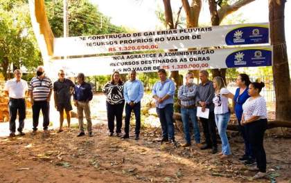 Prefeito de Castilho lança obra superior a R$ 1 milhão para levar galeria pluvial em bairro turístico