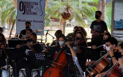 Projeto Música na Escola leva Orquestra Jovem de Ilha Solteira à Escola Lucia Maria Donato Garcia