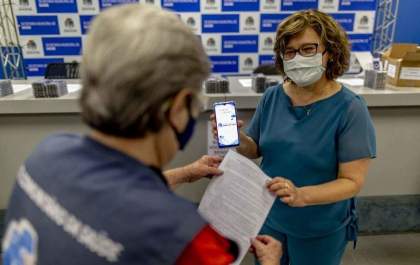 Prefeitura publica decreto que autoriza pagamento do piso de R$ 2.424,00 a agentes de saúde