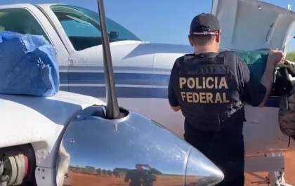 PF ouve 3 suspeitos de envolvimento com avião apreendido com drogas