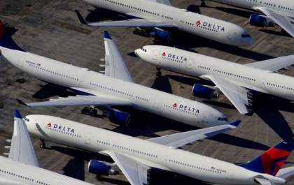 Mil malas e nenhum passageiro: voo da Delta é mais recente sinal do caos das bagagens