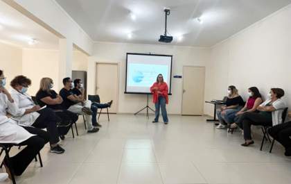 Colaboradores do Ritinha Prates participam de palestra sobre empatia