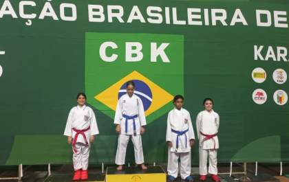 Estudante de 10 anos de Araçatuba é vice-campeã na classificação do Campeonato Brasileiro de Karatê