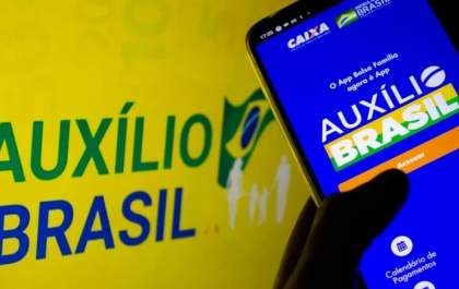 Sites utilizam nome do Auxílio Brasil para aplicar golpes