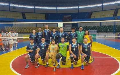 Equipe da SEJUVEL é campeã da XI Copa Pantanal de Voleibol