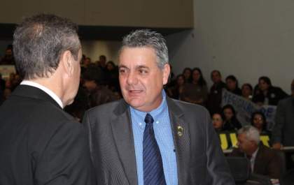 Angelo Guerreiro cobra segurança em escola furtada onze vezes em TL
