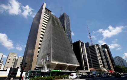 Mais de cem entidades assinam manifesto em defesa da democracia