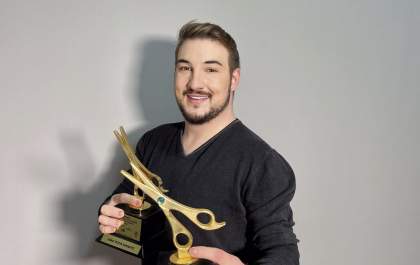 JV Sarante: Duas vezes TESOURA DE OURO