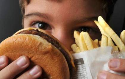 Alimentos ultraprocessados podem contribuir para perda cognitiva
