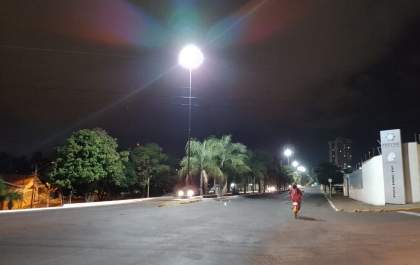 Prefeitura inicia a troca de lâmpadas na Waldir Felizola de Moraes