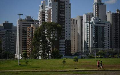 Revogado decreto que regulamenta profissão de corretor de imóveis