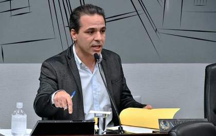 Câmara vota recurso de projeto que proíbe banheiros multigêneros em Araçatuba