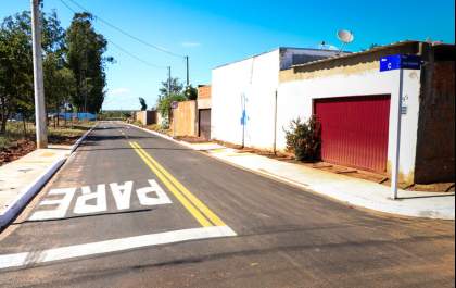 Bairro São João recebe pavimentação e drenagem em Três Lagoas