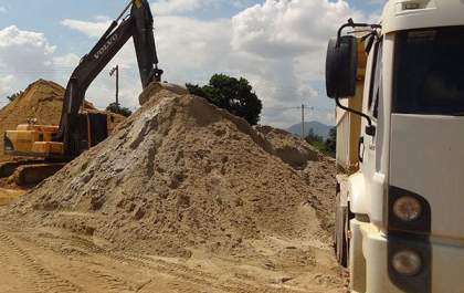 Prefeitura de Três Lagoas adquire materiais para construção