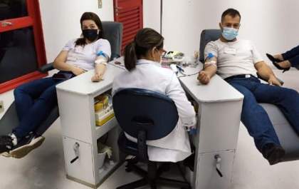 Futuros guardas municipais de Birigui doam sangue no Hemocentro de Araçatuba