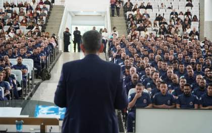 Governo de SP promove formatura de 616 policiais penais