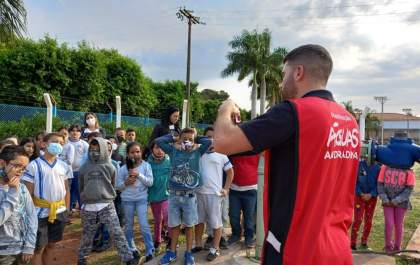 Águas Andradina e Águas Castilho realizam ações socioambientais e educacionais e promovem o voluntariado