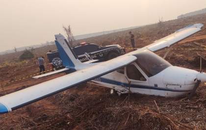 Avião que seguia para Curitiba faz pouso forçado em Três Lagoas