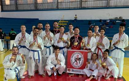 Caratê de Araçatuba é campeão no masculino e feminino nos Jogos Regionais