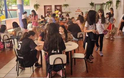 Feira Cultural de Livros reuniu comunidade no Colégio Nossa Senhora Aparecida