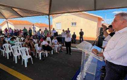 CDHU entrega 64 casas em Nova Luzitânia