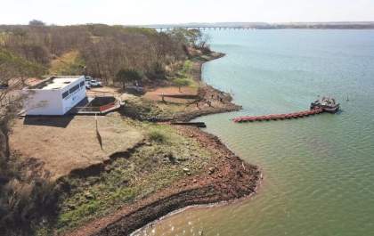 Chuva causa interrupção no fornecimento de energia em vários bairros