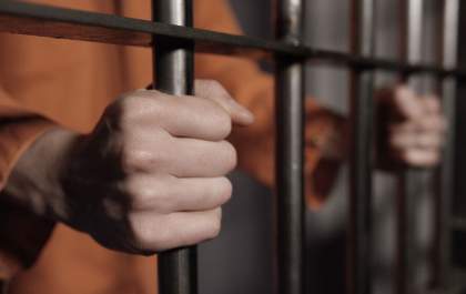 Preso pede ajuda em presídio para retirar droga que engoliu