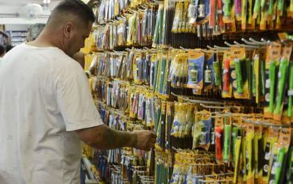 Confiança dos consumidores avança 5,4 pontos em setembro