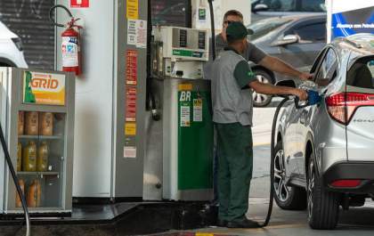 Brasil tem gasolina mais barata que Estados Unidos, Japão e Alemanha